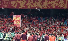 开云体育:“大莲花”见证“中国红” “丝滑”散场显温度